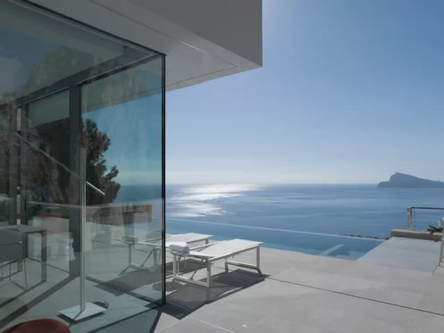 3 bedroom Villa for sale in Altea with pool garage - € 2,695,000 (Ref: 10150142)