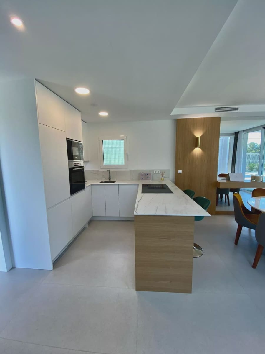 3 soveværelse Villa til salg i Finestrat med swimmingpool garage - € 870.000 (Ref: 7915564)