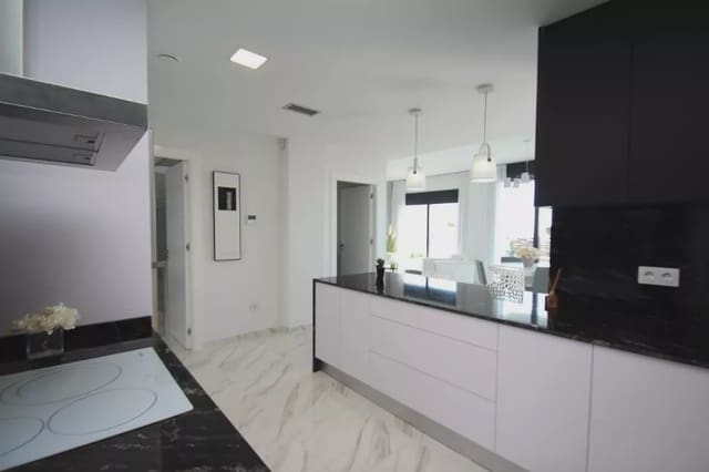 3 bedroom Villa for sale in San Miguel de Salinas with pool garage - € 630,000 (Ref: 7915614)