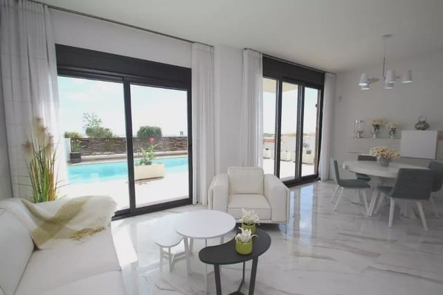 3 bedroom Villa for sale in San Miguel de Salinas with pool garage - € 630,000 (Ref: 7915614)