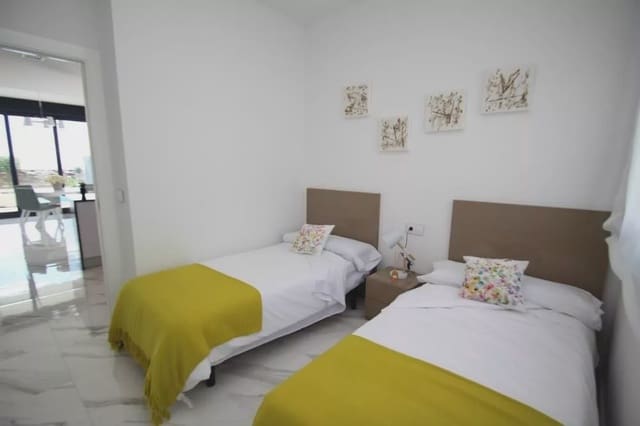 3 bedroom Villa for sale in San Miguel de Salinas with pool garage - € 630,000 (Ref: 7915614)