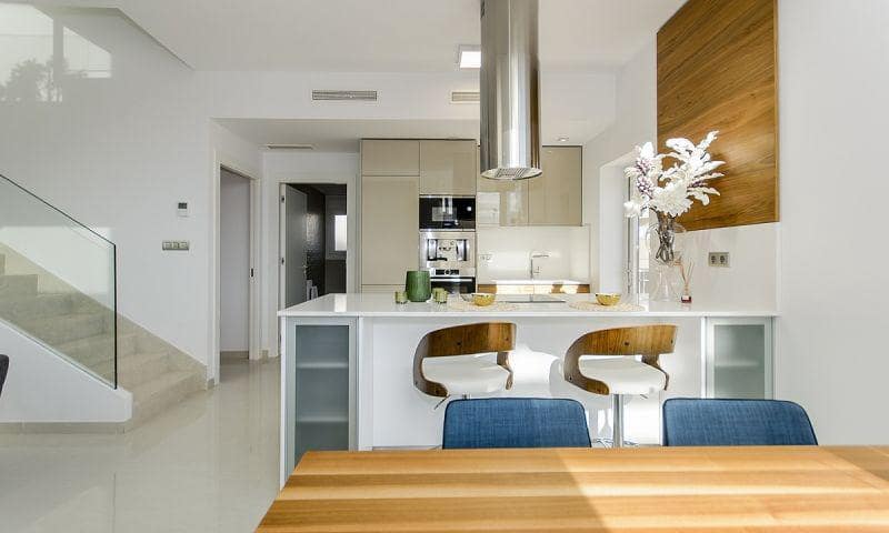 3 sypialnia Willa na sprzedaż w Ciudad Quesada z basenem garażem - 650 000 € (Ref: 7915656)