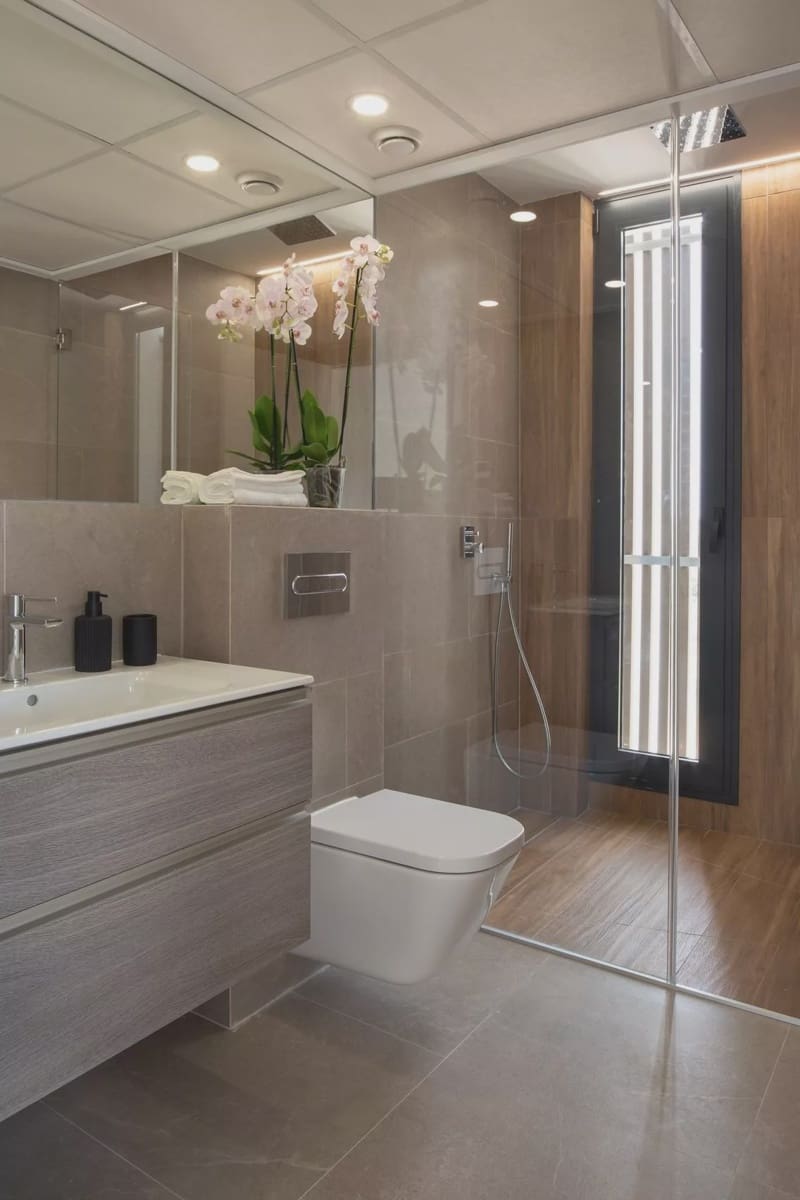 4 sypialnia Willa na sprzedaż w Orihuela Costa z basenem - 1 160 000 € (Ref: 7915666)