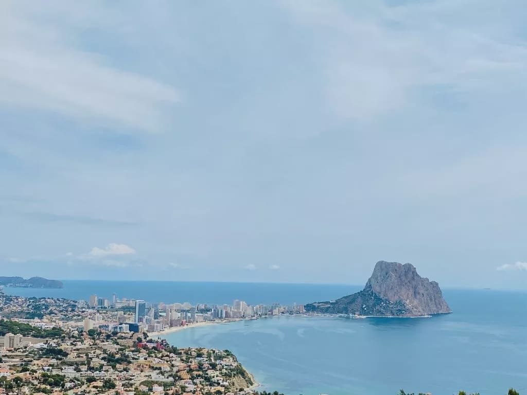 4 bedroom Villa for sale in Calpe / Calp with pool - € 1,550,000 (Ref: 7915686)