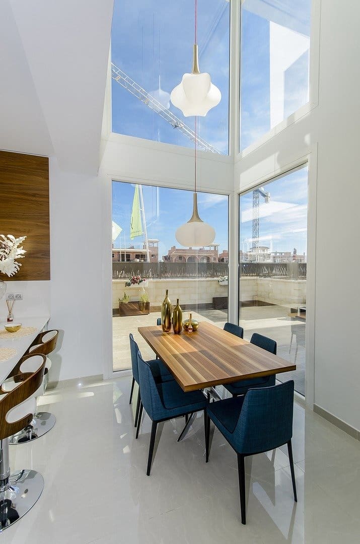 3 sypialnia Willa na sprzedaż w Los Montesinos z basenem garażem - 485 000 € (Ref: 7915742)