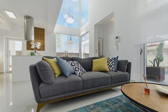3 soverom Villa til salgs i Los Montesinos med svømmebasseng garasje - € 485 000 (Ref: 7915742)
