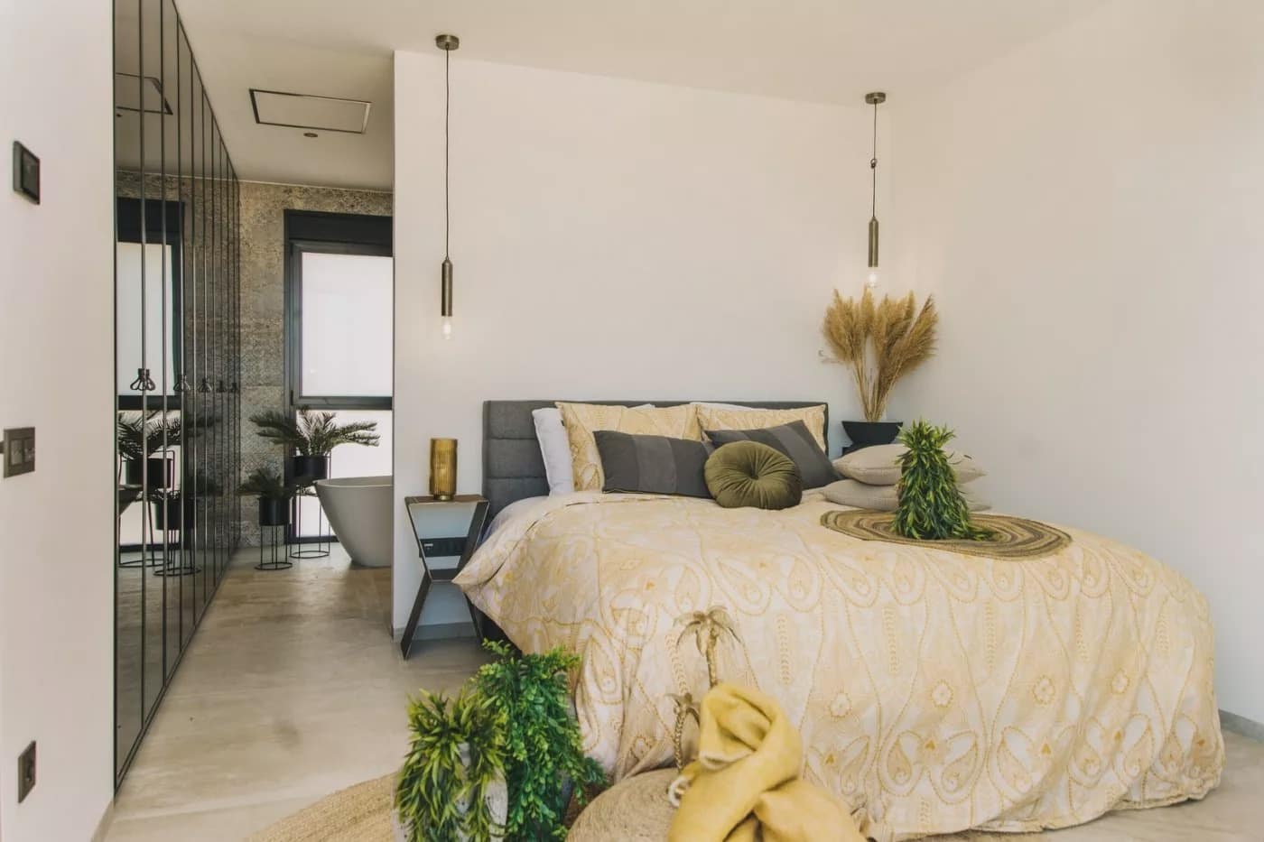 4 bedroom Villa for sale in Rojales with pool - € 995,000 (Ref: 7915878)