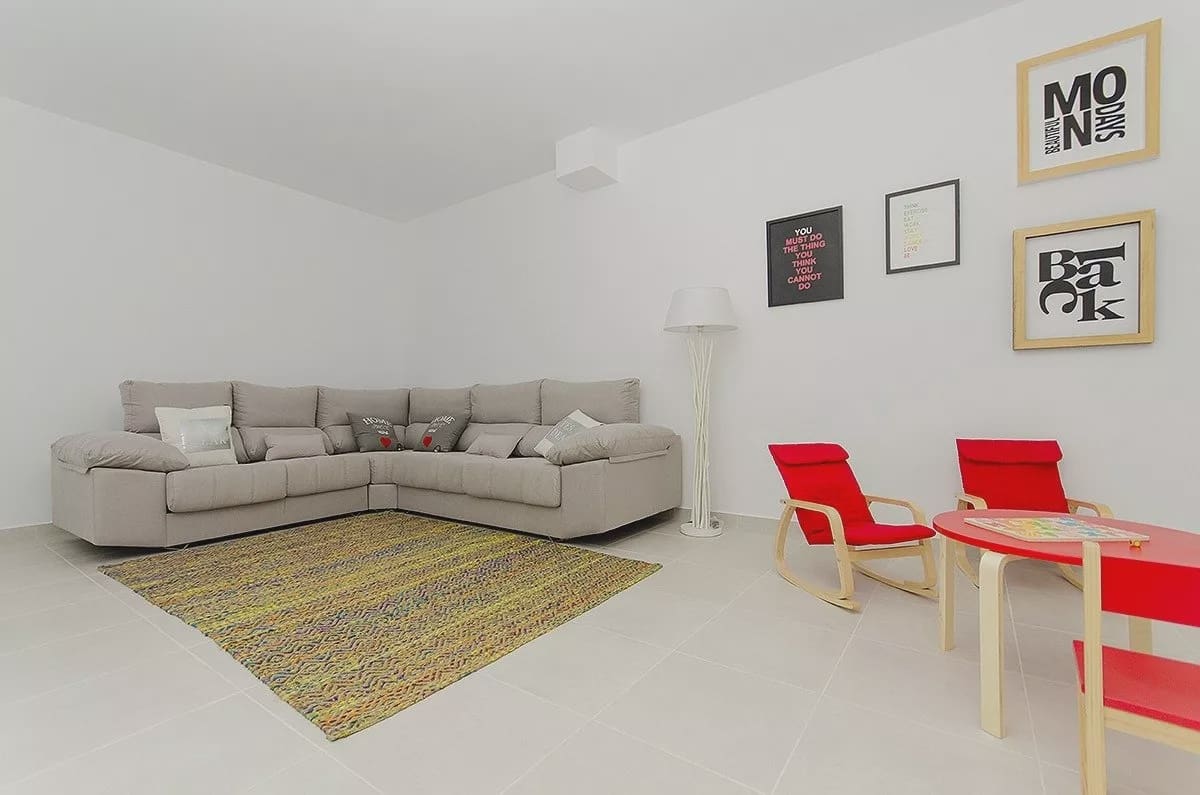 4 quarto Moradia para venda em Playa Honda com piscina garagem - 742 000 € (Ref: 7915882)