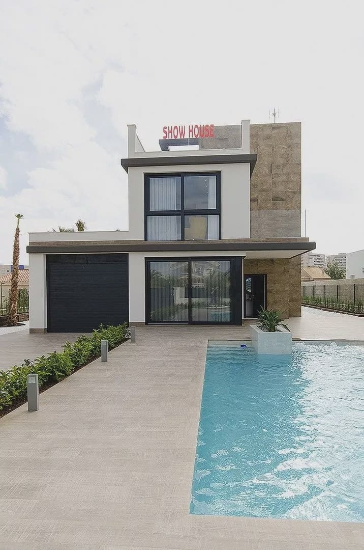4 soveværelse Villa til salg i Orihuela Costa med swimmingpool - € 995.000 (Ref: 7915883)