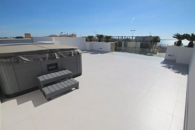 4 Zimmer Villa zu verkaufen in Campoamor, Orihuela mit Pool - 1.195.000 € (Ref: 7915886)