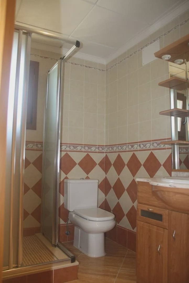 3 slaapkamer Villa te koop in Torrevieja met zwembad - € 550.000 (Ref: 7915899)