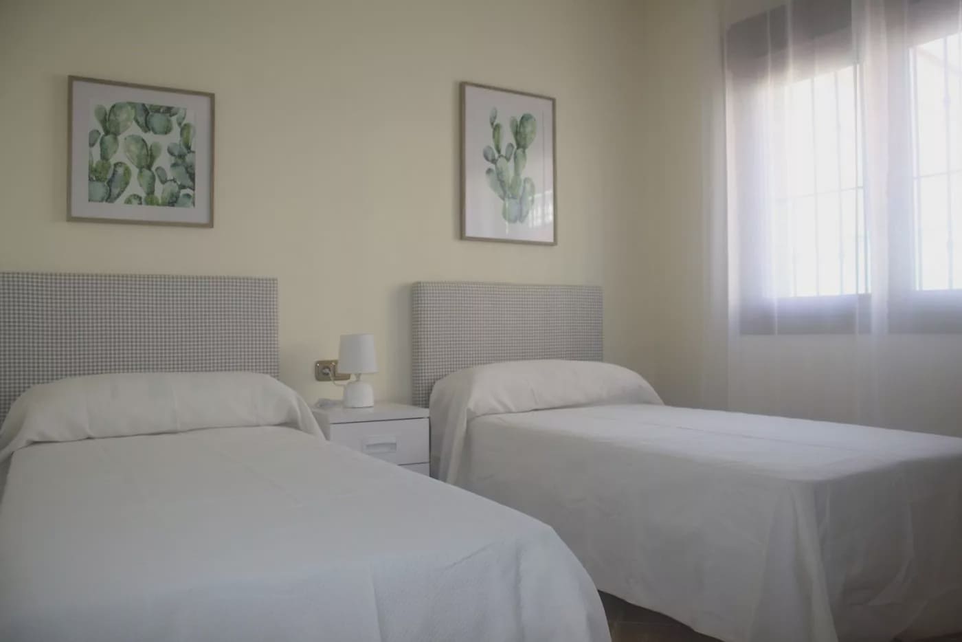 3 slaapkamer Villa te koop in Torrevieja met zwembad - € 550.000 (Ref: 7915899)