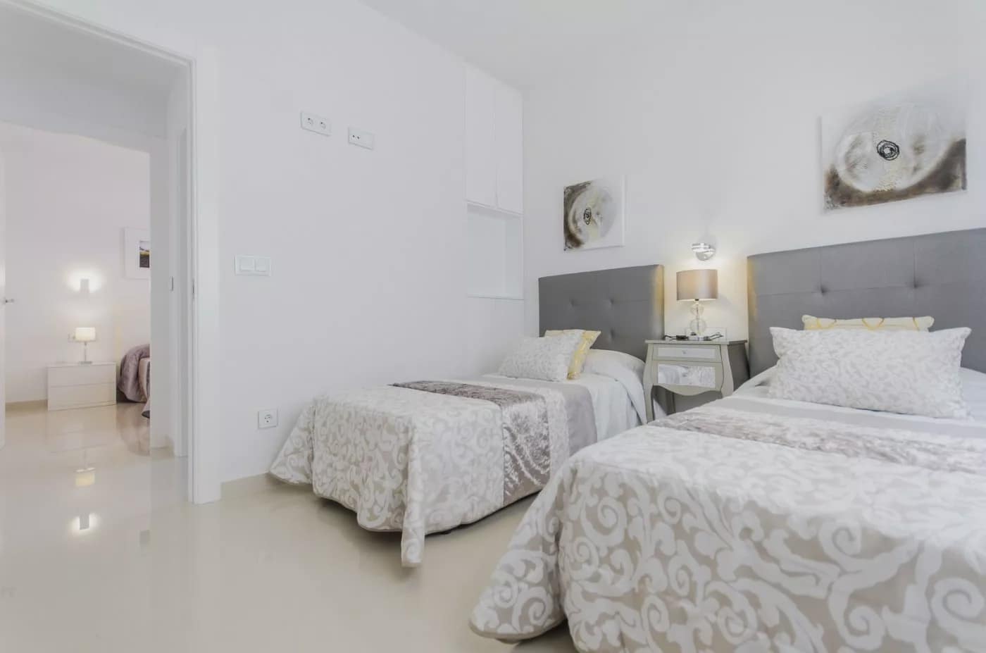 4 chambre Villa/Maison à vendre à San Miguel de Salinas avec piscine garage - 630 000 € (Ref: 7915910)