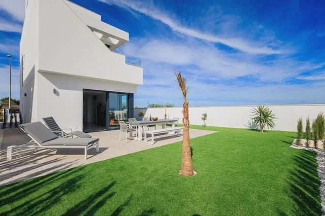 3 soverom Villa til salgs i Pinar de Campoverde, Pilar de la Horadada med svømmebasseng garasje - € 460 000 (Ref: 7915926)