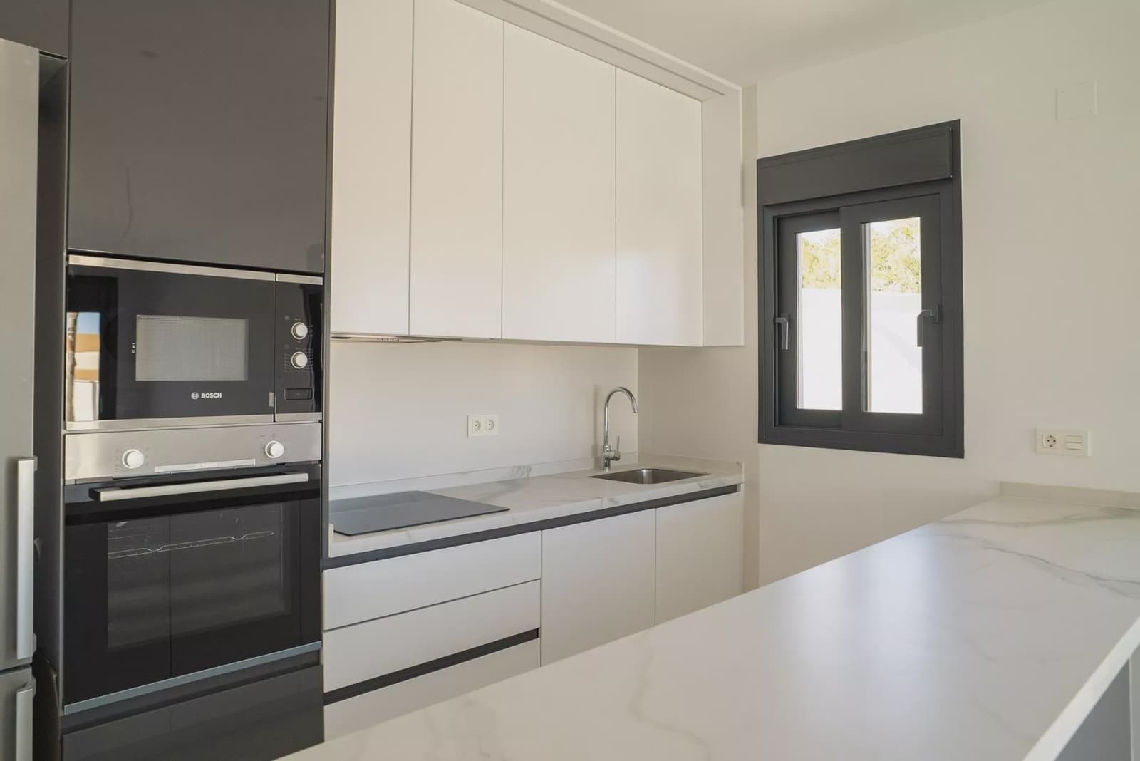 3 bedroom Villa for sale in La Nucia with pool - € 600,000 (Ref: 7915983)