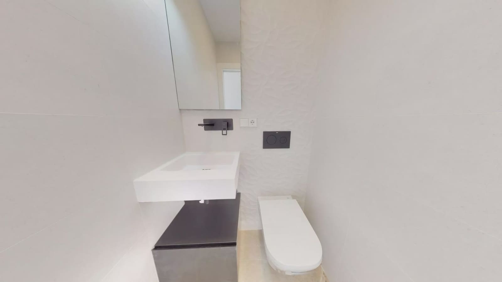 3 bedroom Villa for sale in Los Alcazares with pool garage - € 719,900 (Ref: 7916044)