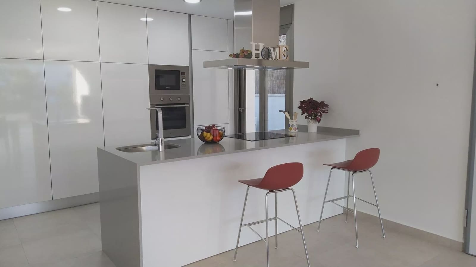 3 soveværelse Villa til salg i Orihuela Costa med swimmingpool garage - € 669.900 (Ref: 7916057)