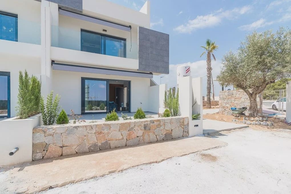 3 soveværelse Lejlighed til salg i Torrevieja med swimmingpool - € 330.000 (Ref: 7916155)
