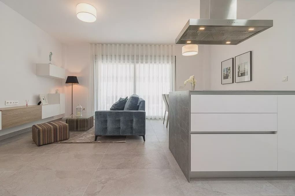 2 bedroom Apartment for sale in Torrevieja with pool garage - € 340,000 (Ref: 7916322)