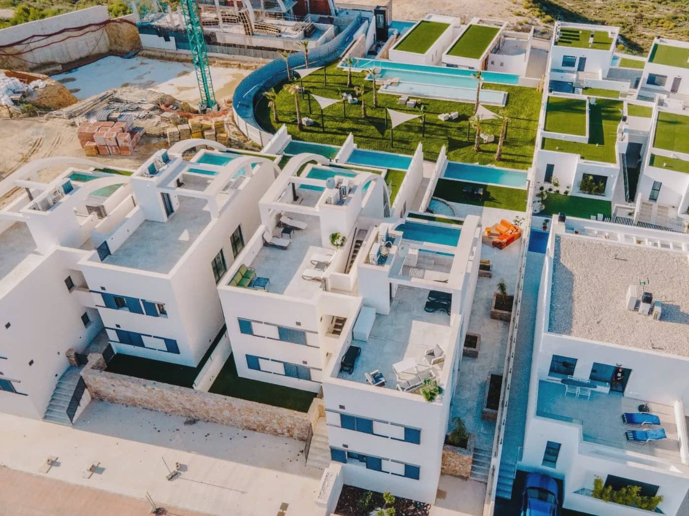 4 bedroom Apartment for sale in Rojales with pool - € 599,000 (Ref: 8096620)