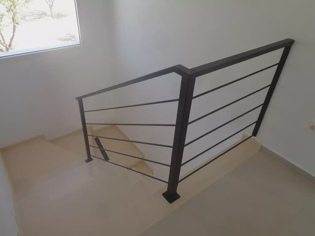 4 bedroom Villa for sale in Pinoso with pool garage - € 397,000 (Ref: 8096722)