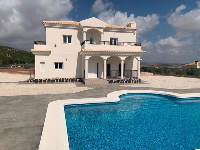 4 soveværelse Villa til salg i Pinoso med swimmingpool garage - € 381.000 (Ref: 8096723)