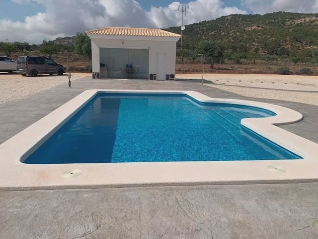 4 slaapkamer Villa te koop in Pinoso met zwembad garage - € 423.000 (Ref: 8096723)