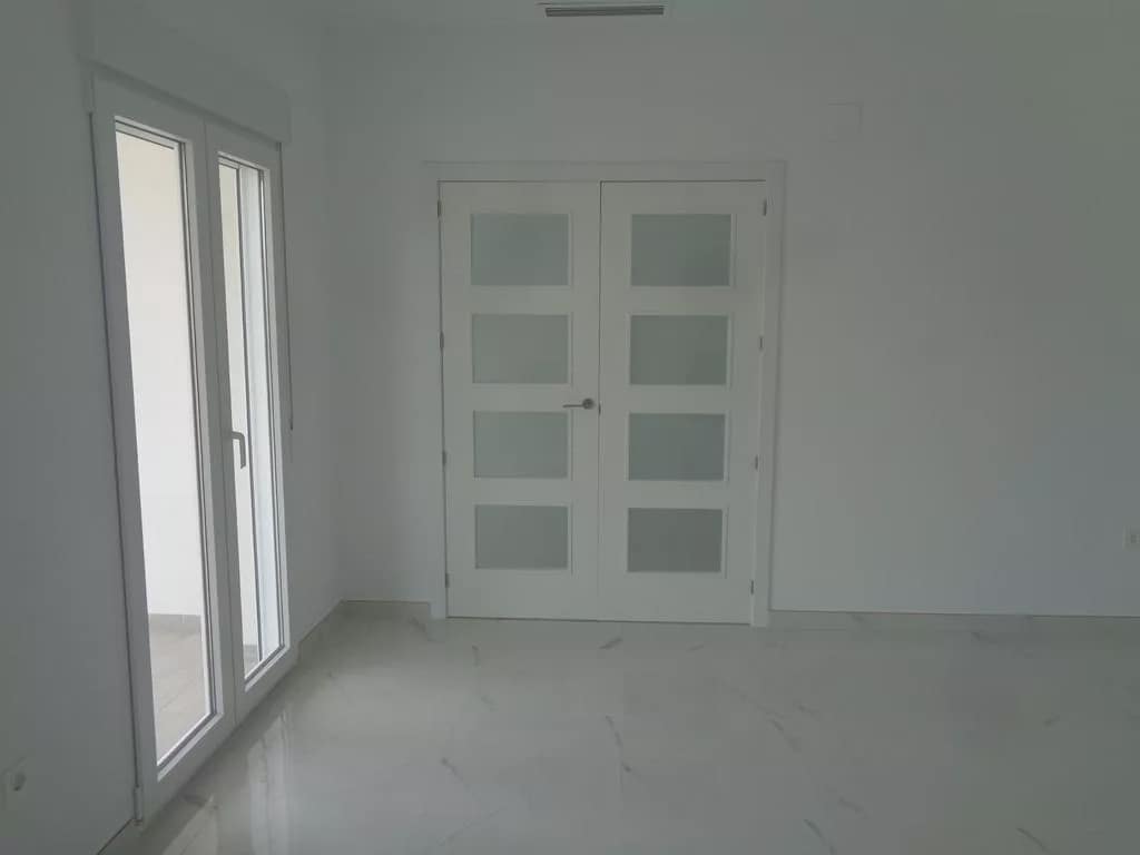 4 bedroom Villa for sale in Pinoso with pool garage - € 423,000 (Ref: 8096723)