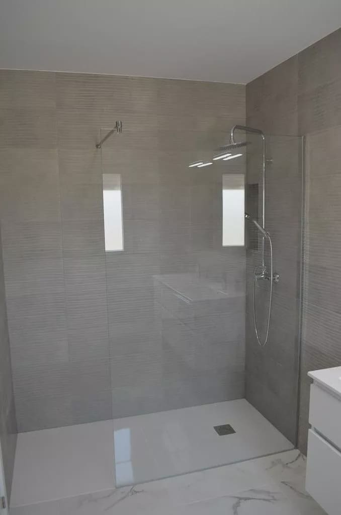 4 bedroom Villa for sale in Pinoso with pool garage - € 505,000 (Ref: 8096724)