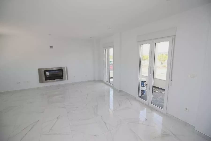 4 bedroom Villa for sale in Pinoso with pool garage - € 547,000 (Ref: 8096725)