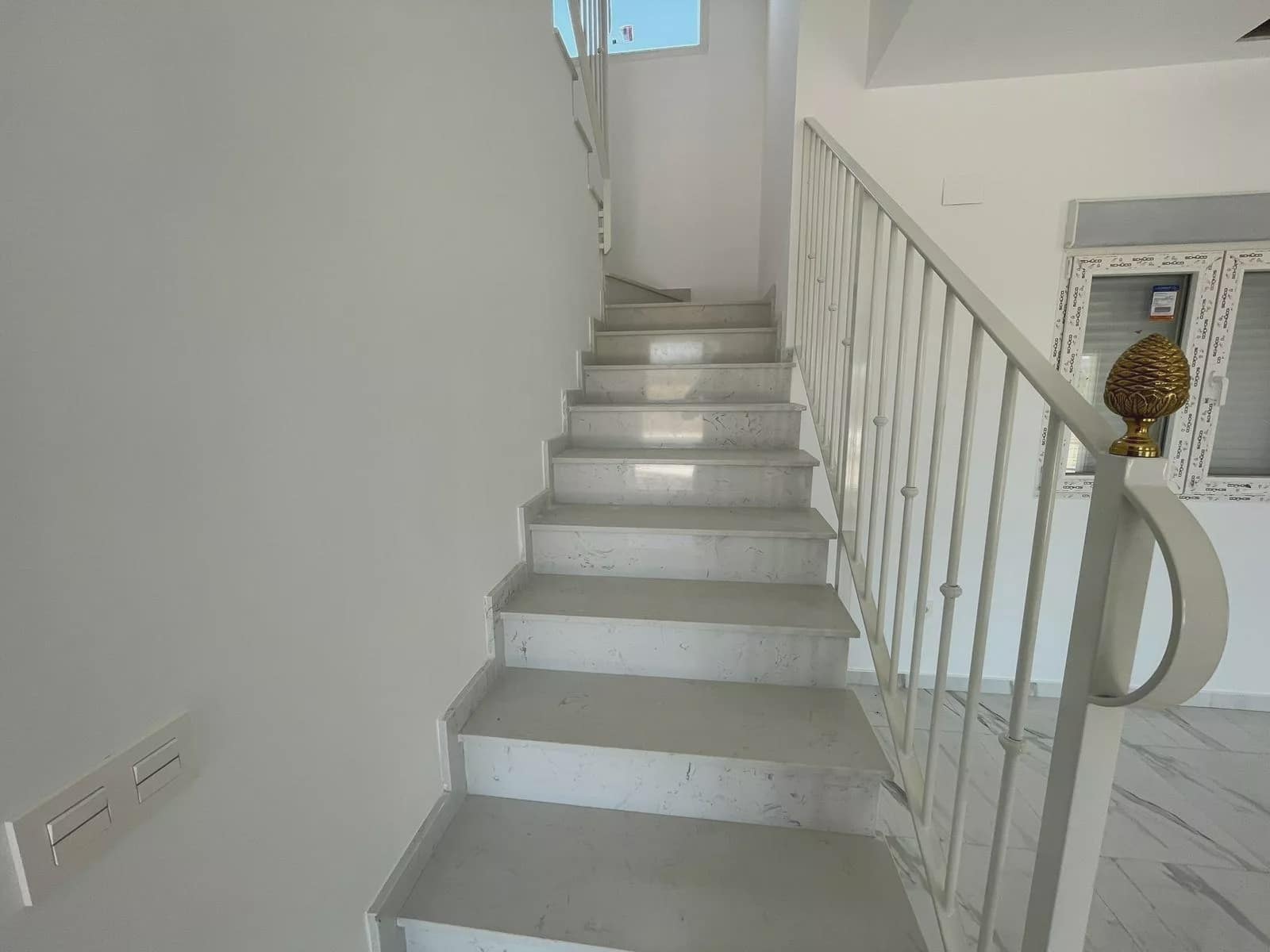 6 bedroom Villa for sale in Pinoso with pool garage - € 611,000 (Ref: 8096726)