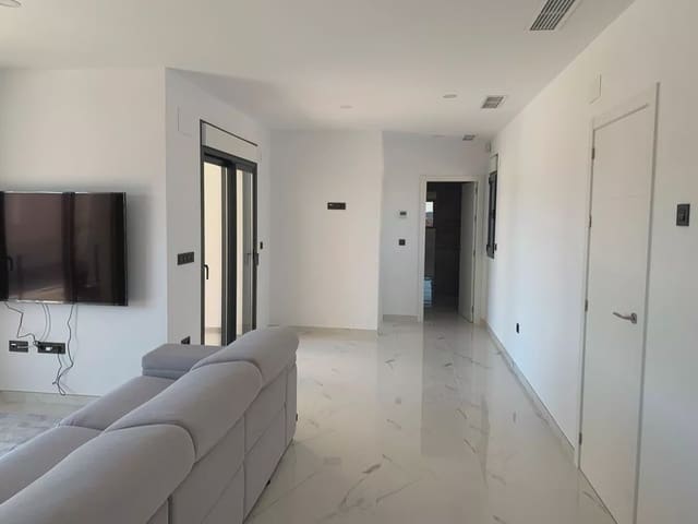 4 soverom Villa til salgs i Pinoso med svømmebasseng garasje - € 518 000 (Ref: 8096729)