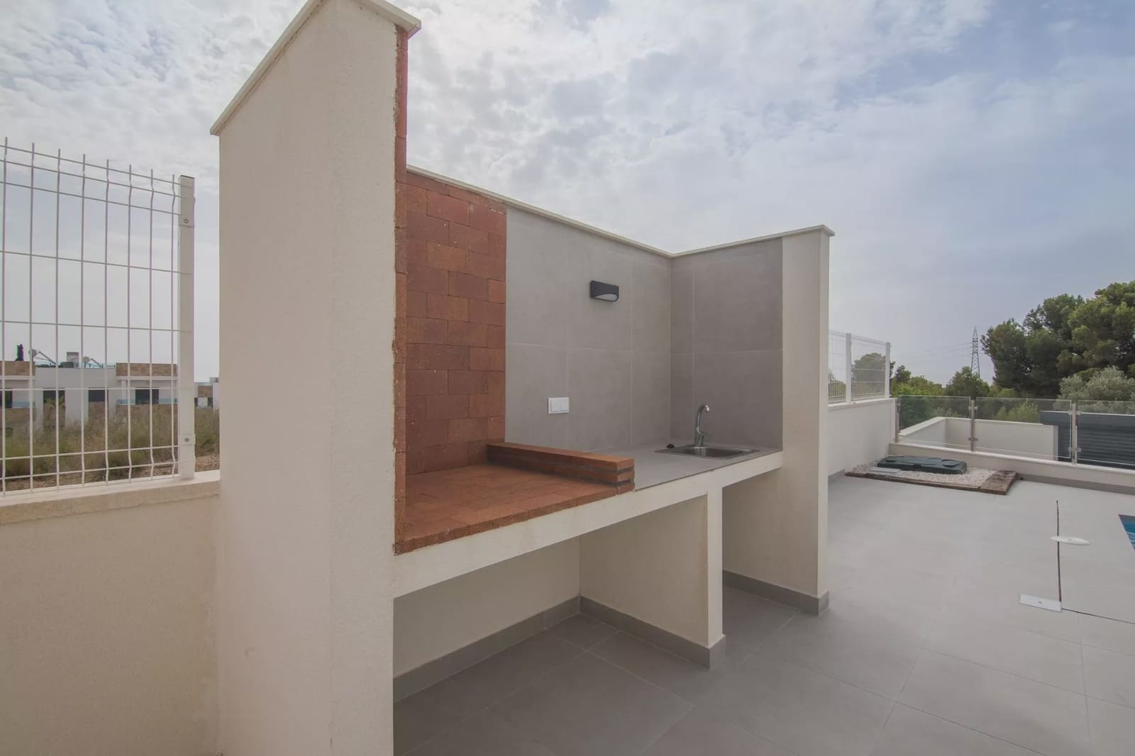 3 bedroom Villa for sale in Polop with pool - € 585,000 (Ref: 8215830)