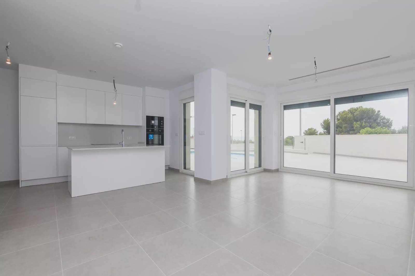 3 bedroom Villa for sale in Polop with pool - € 585,000 (Ref: 8215830)