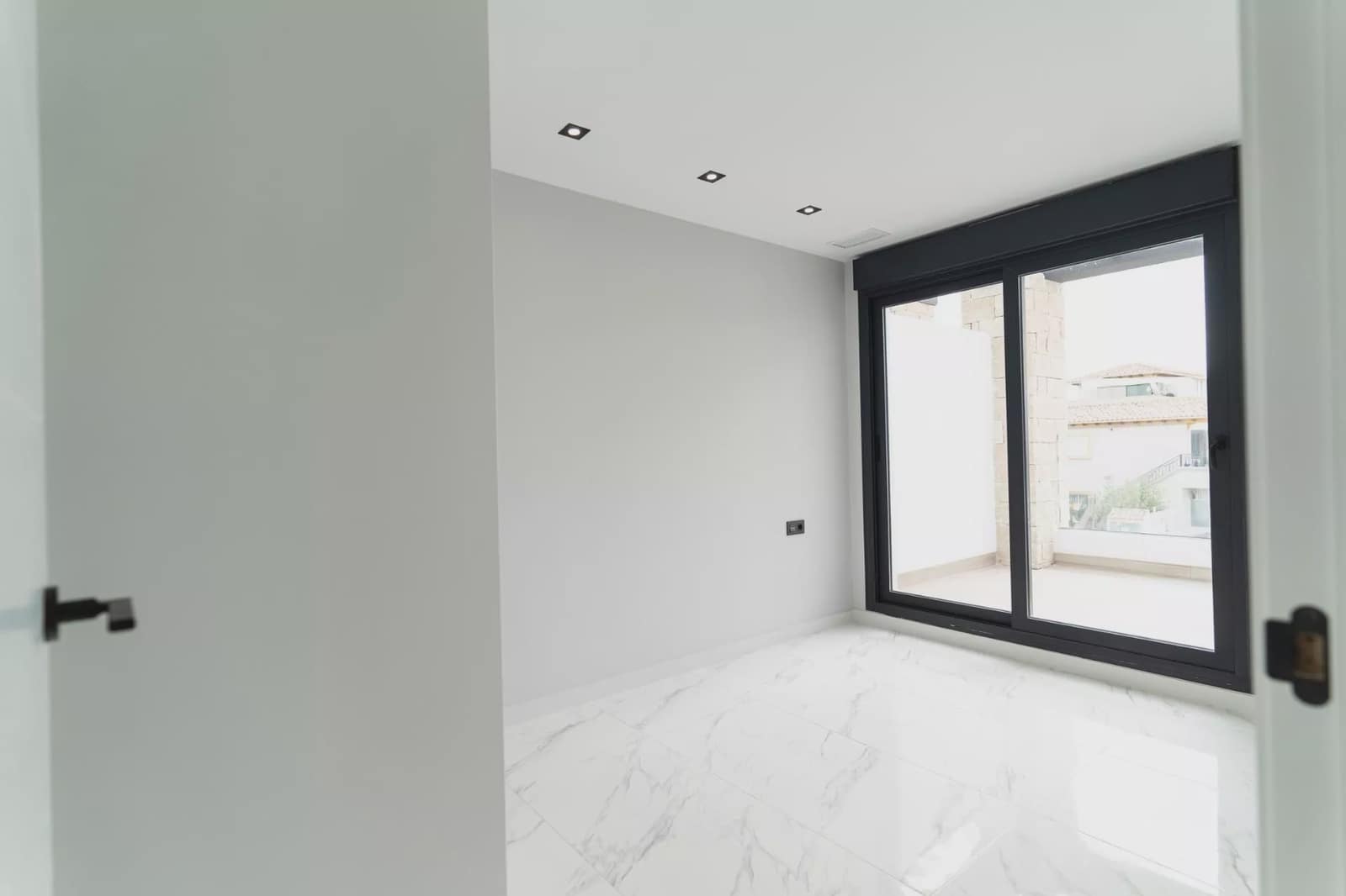 4 soverom Villa til salgs i Orihuela Costa med svømmebasseng garasje - € 699 900 (Ref: 8260876)