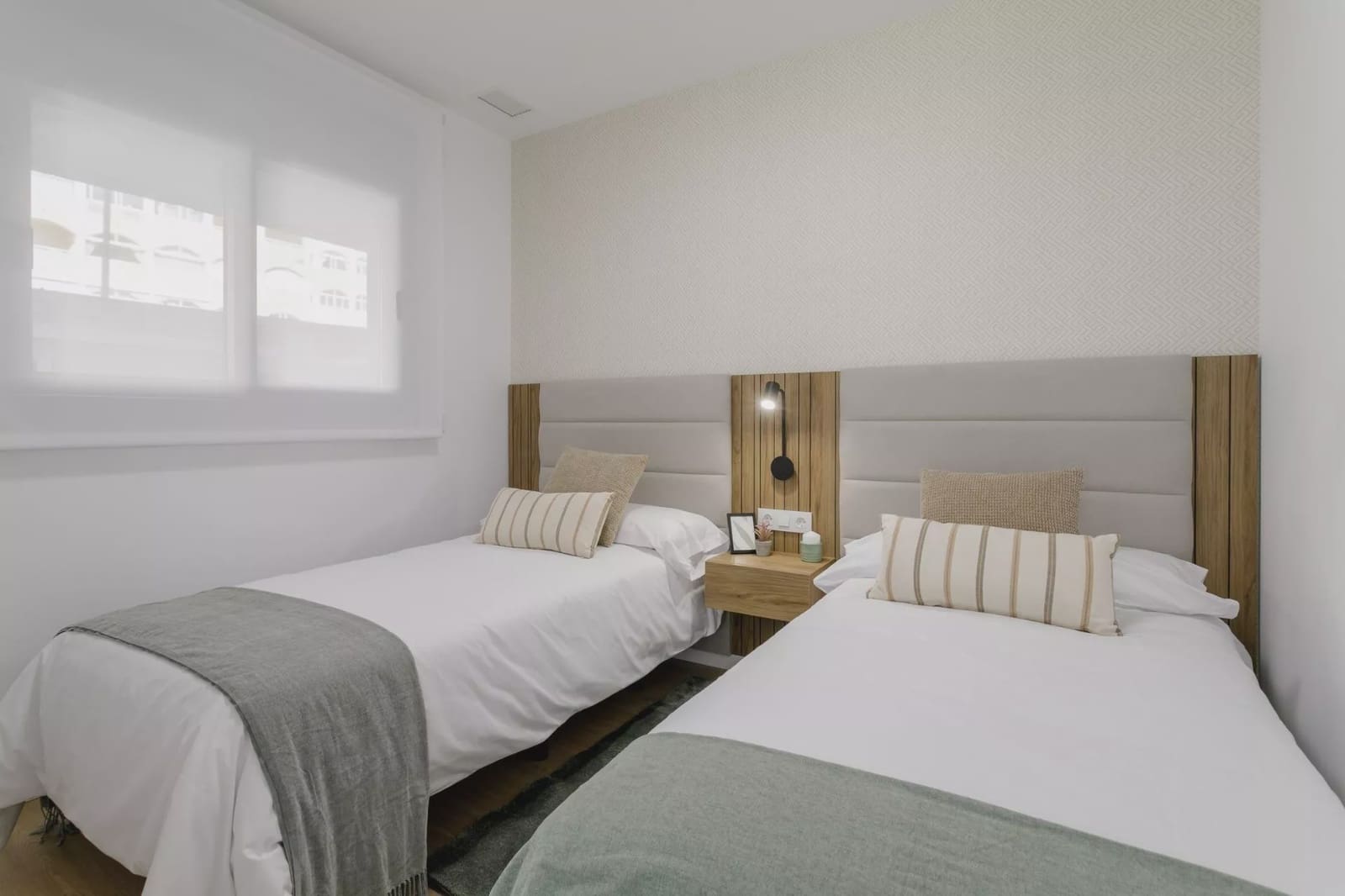 2 bedroom Penthouse for sale in Torrevieja with pool garage - € 330,000 (Ref: 8263086)