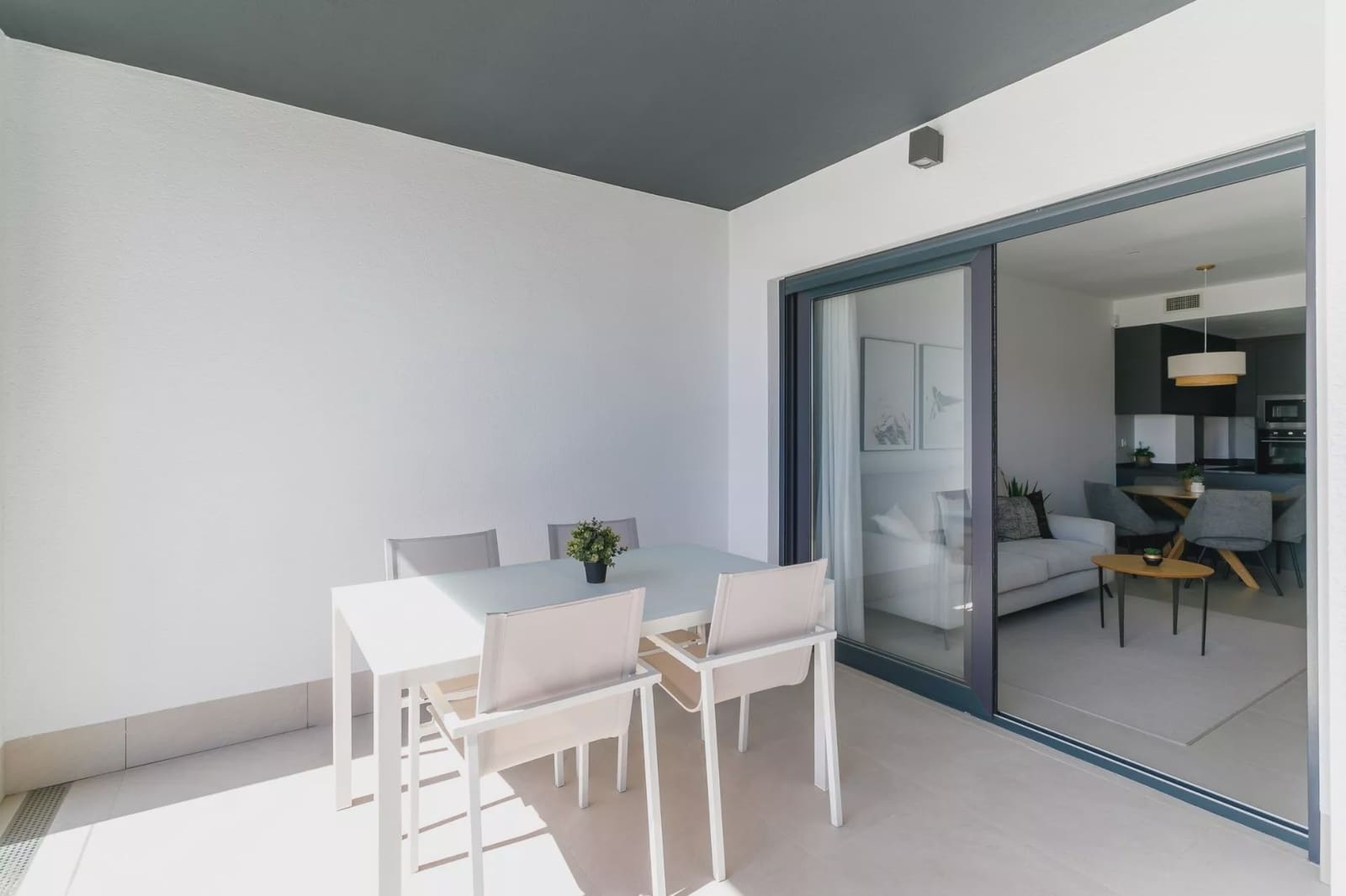 3 soverom Penthouse til salgs i Torrevieja med svømmebasseng garasje - € 540 000 (Ref: 8263087)