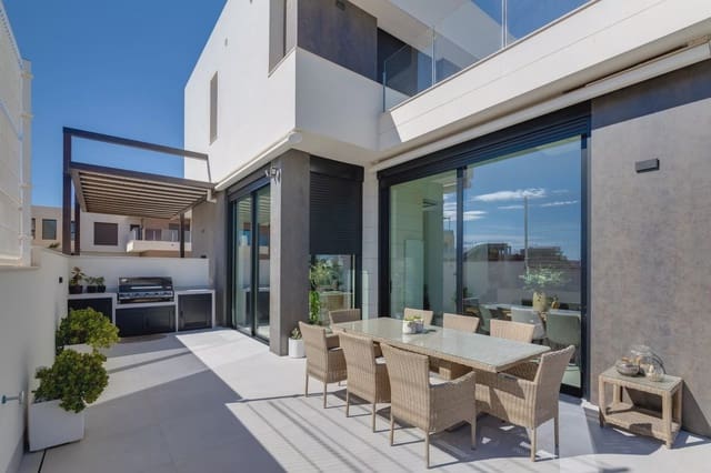 3 soveværelse Villa til salg i Pinar de Campoverde, Pilar de la Horadada med swimmingpool garage - € 594.000 (Ref: 8301215)
