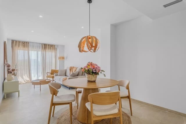 Apartamento de 3 habitaciones en Jacarilla en venta con piscina garaje - 158.500 € (Ref: 9086652)