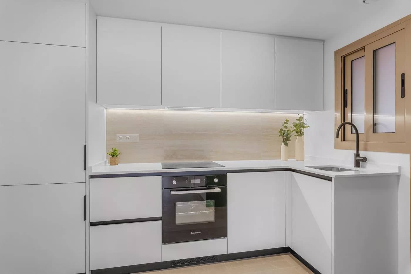 3 bedroom Apartment for sale in Jacarilla with pool garage - € 158,500 (Ref: 9086652)