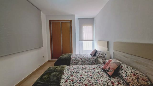 Chalet de 4 habitaciones en Lorca en venta - 422.000 € (Ref: 9086737)