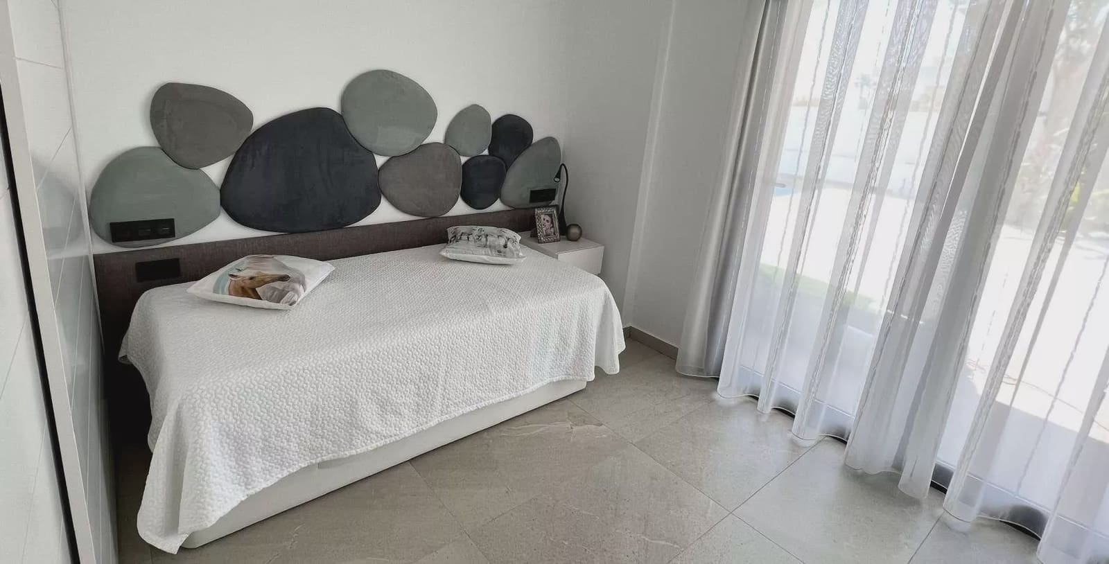3 bedroom Villa for sale in Rojales with pool garage - € 529,000 (Ref: 9086782)