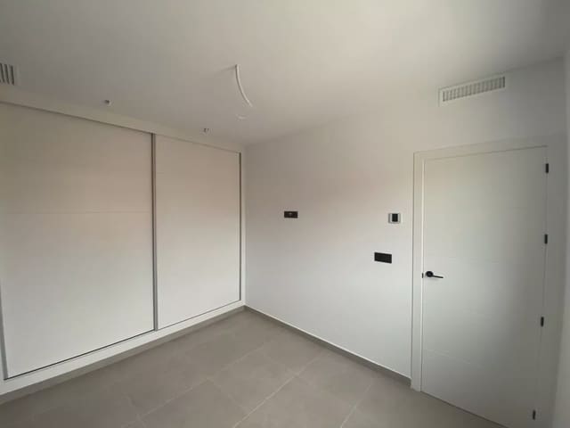 3 slaapkamer Villa te koop in Las Lomas de Rame - Bahía Bella, Los Alcázares met zwembad garage - € 419.900 (Ref: 9086800)