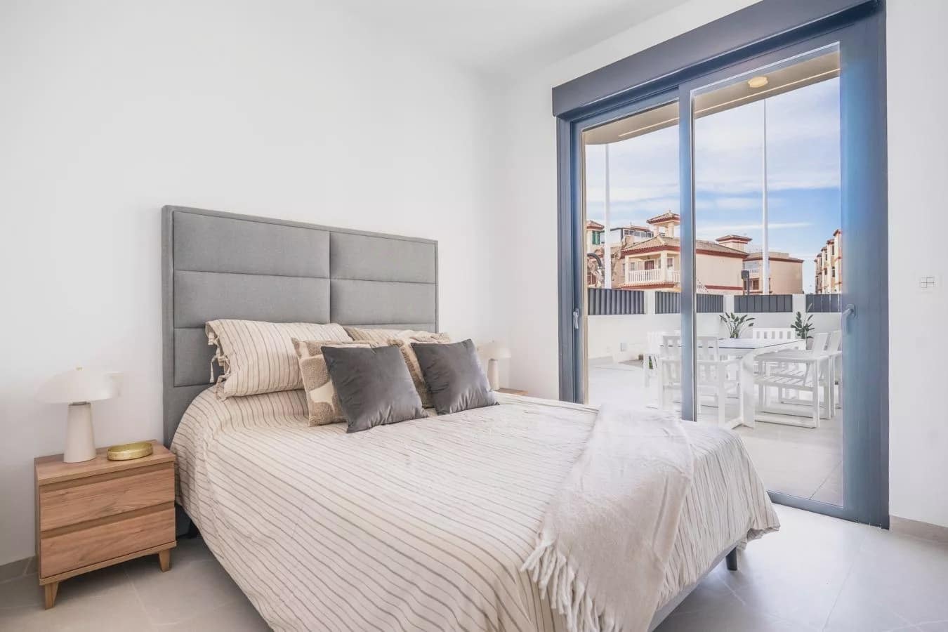 3 soverom Villa til salgs i Roldan med svømmebasseng garasje - € 415 950 (Ref: 9086813)