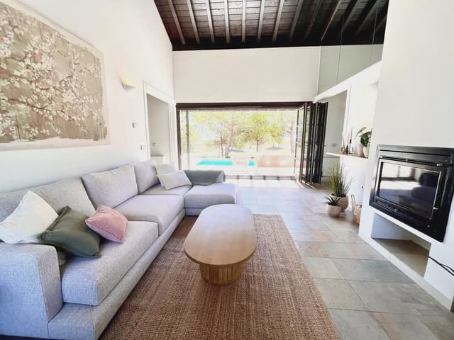 2 soveværelse Byhus til salg i Sucina, Murcia by med swimmingpool garage - € 298.000 (Ref: 9086819)