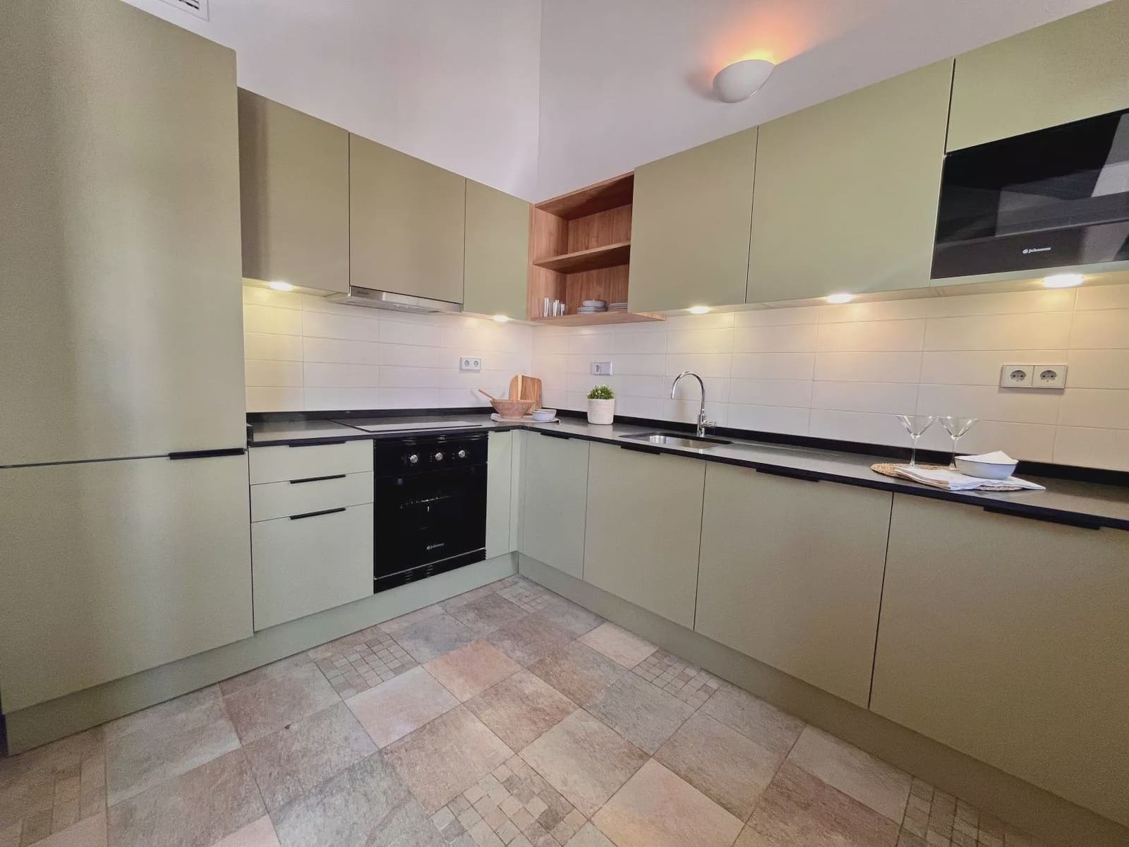 Casa de 2 habitaciones en Sucina en venta con piscina garaje - 298.000 € (Ref: 9086819)