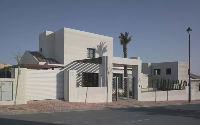 3 soverom Villa til salgs i Avileses, Murcia by med svømmebasseng garasje - € 600 000 (Ref: 9086821)