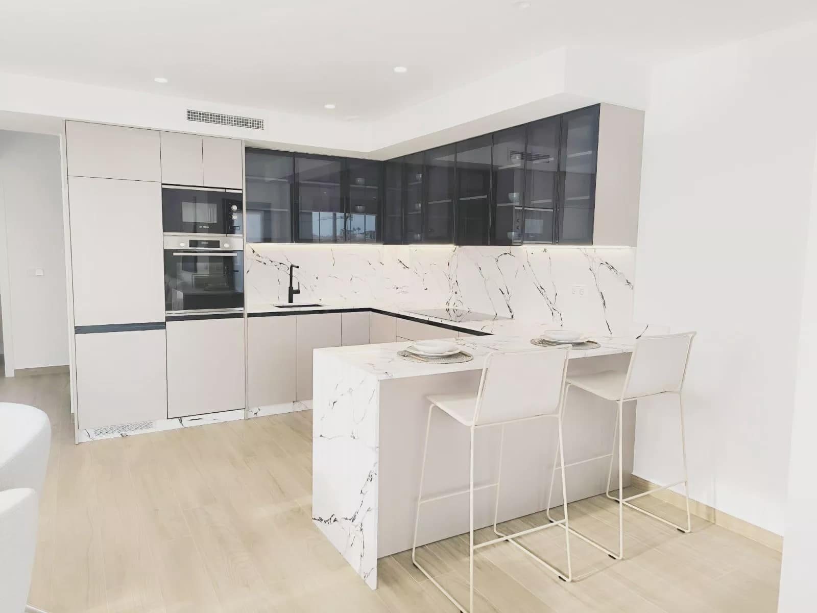 3 slaapkamer Villa te koop in Algorfa met zwembad garage - € 473.000 (Ref: 9086905)