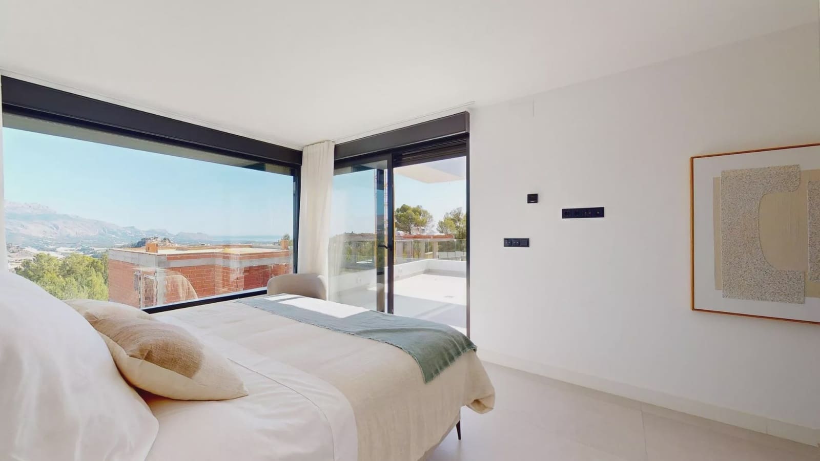 3 bedroom Villa for sale in Polop with pool - € 860,000 (Ref: 9086945)
