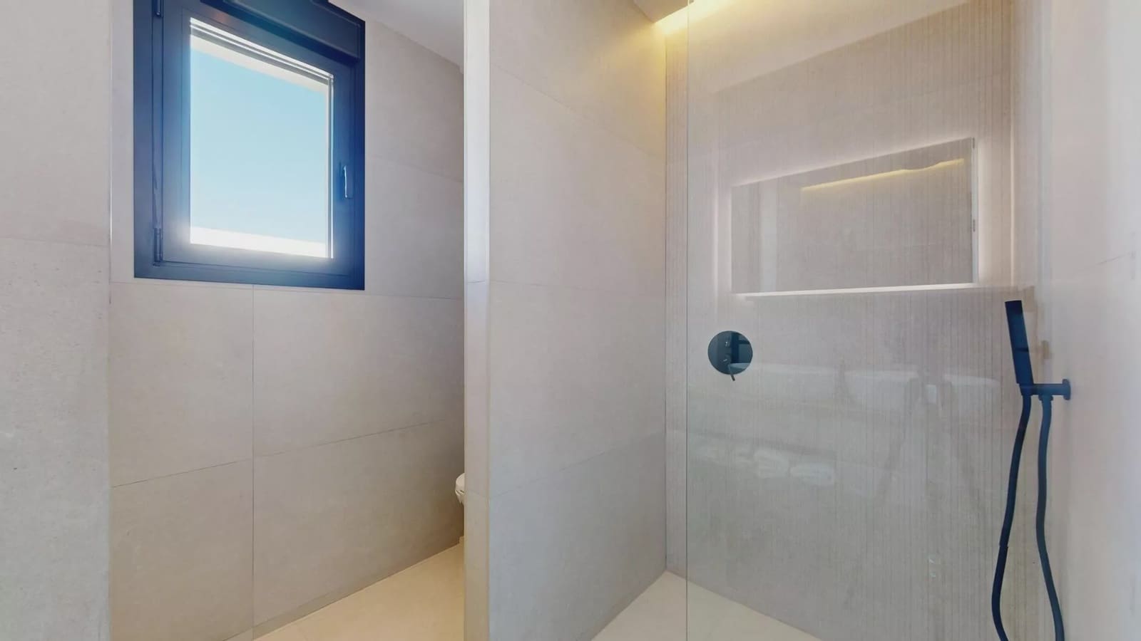 3 bedroom Villa for sale in Polop with pool - € 860,000 (Ref: 9086945)